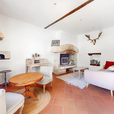 3 Bedroom Stunning Home In Prayssas Prayssas (Aquitaine)